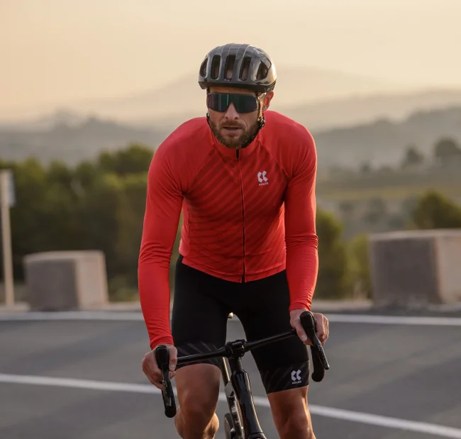 MOTION Z4 | Dres dlouhý rukáv | Imperial Red